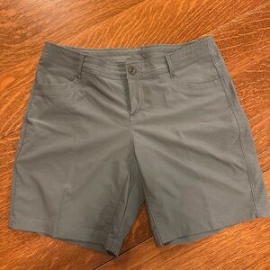 Kuhl Womens Hiking Shorts, Sage Green, Size 12